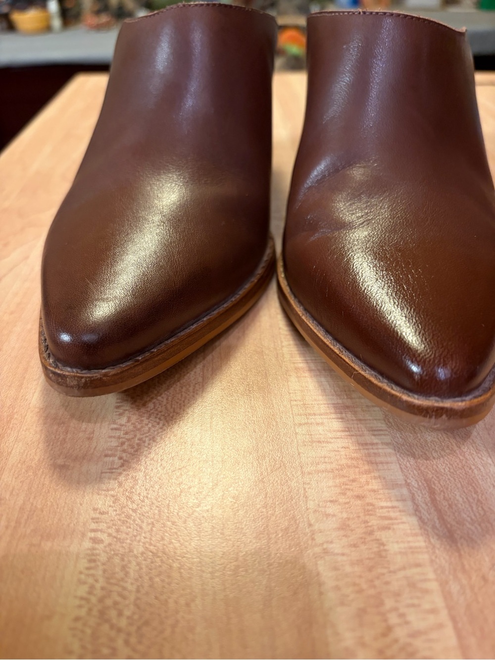 Cammy Pointed Toe Mule by Matisse Pecan color - Picture 4 of 6